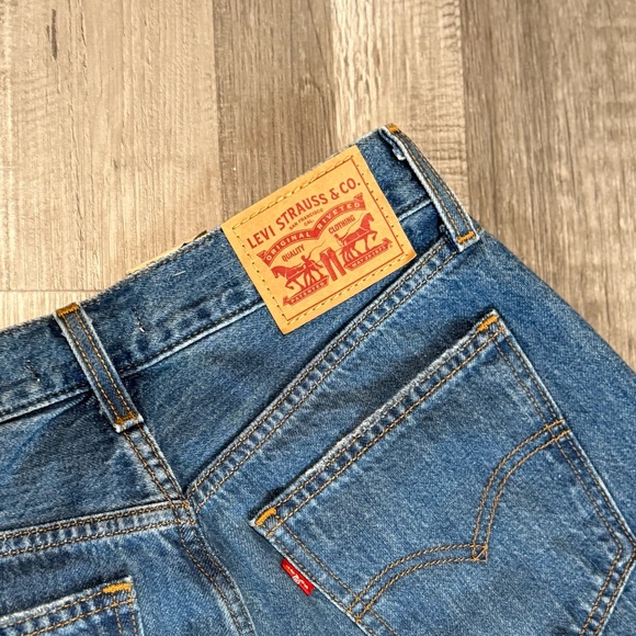Levi's Low Pro Straight Jeans - size 26 - Picture 5 of 5